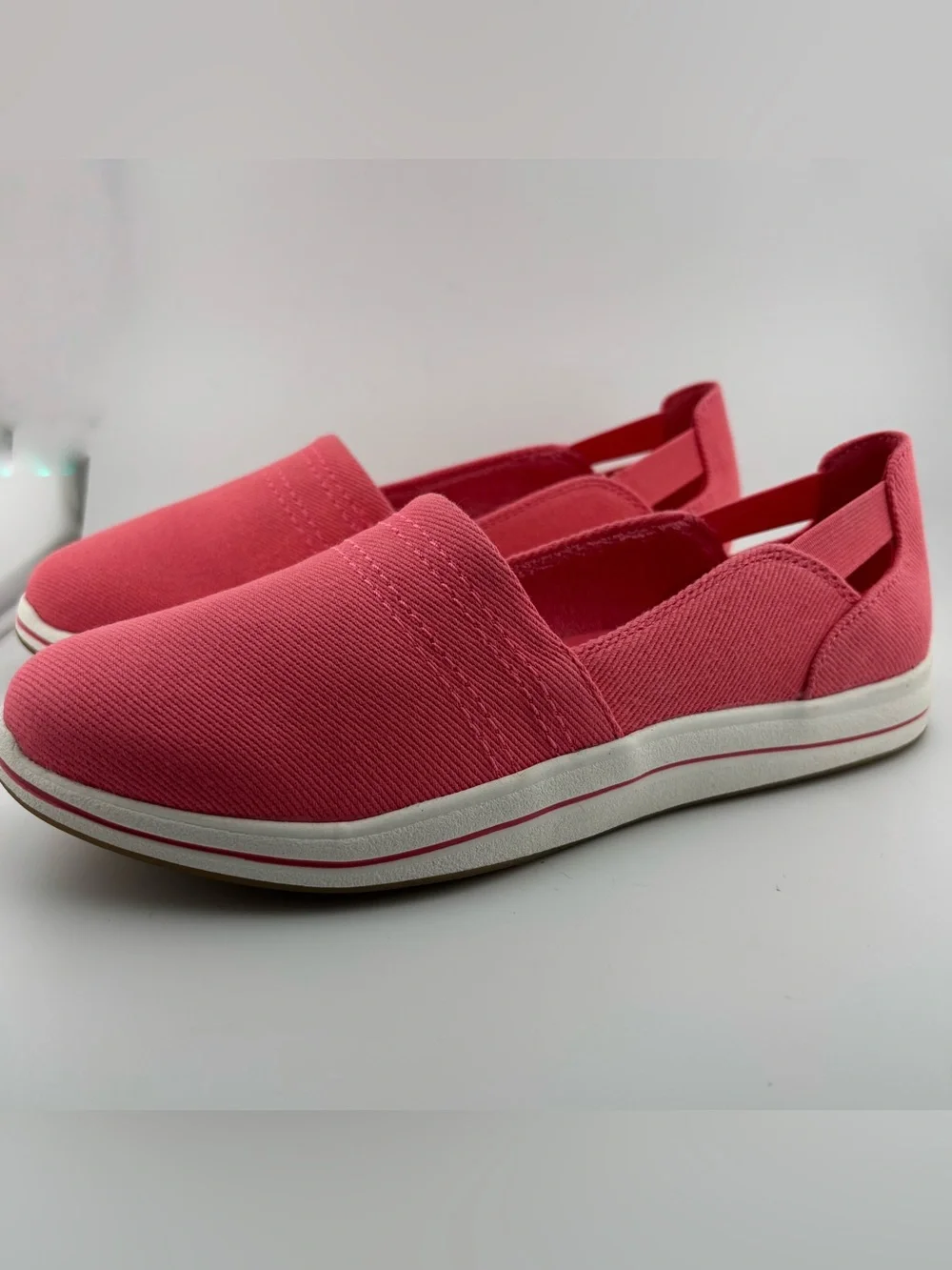 Clarks canvas slip